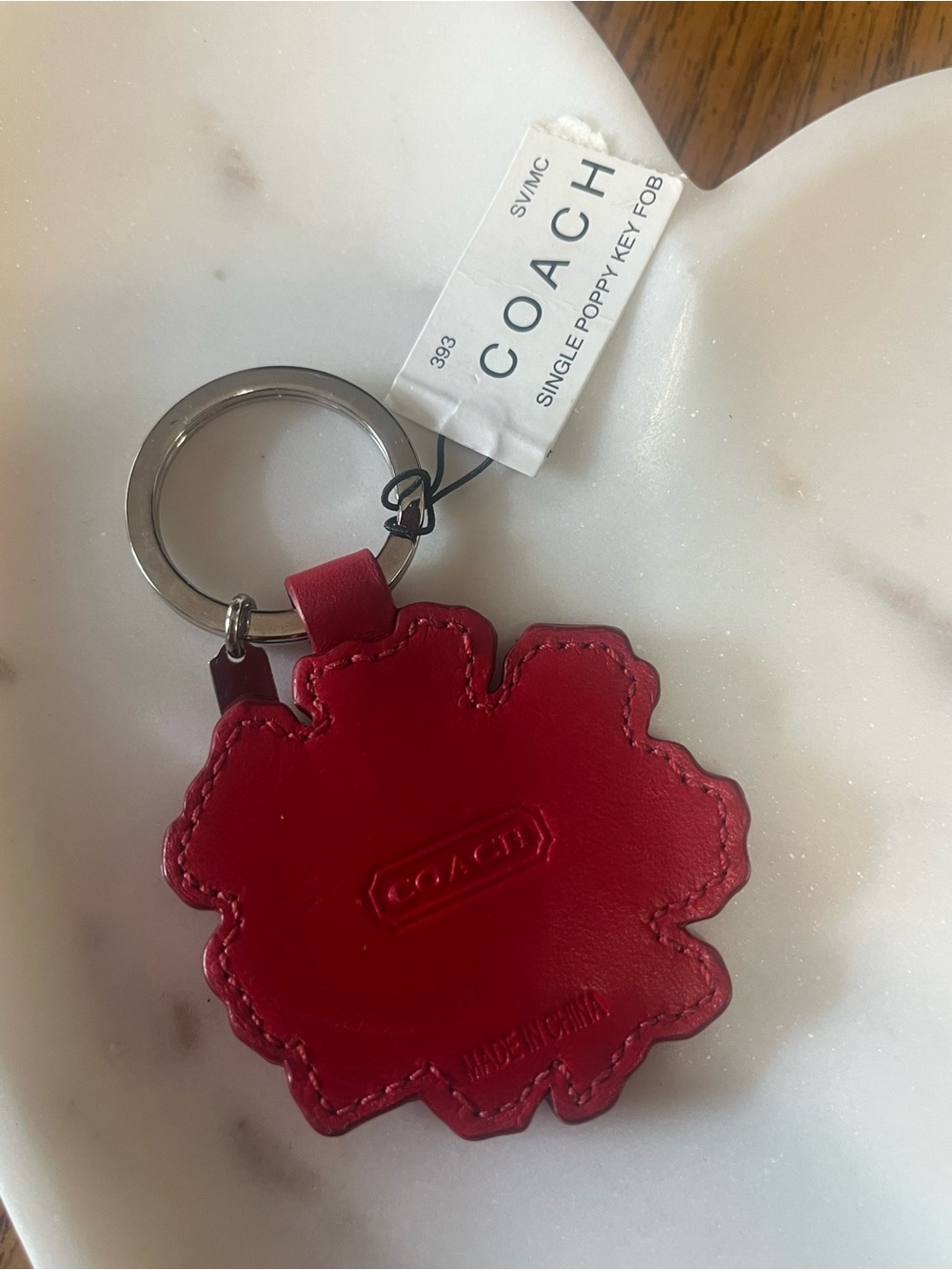COACH Red single poppy style 393 Leather Keychain Charm new with 🏷️ - Picture 4 of 5